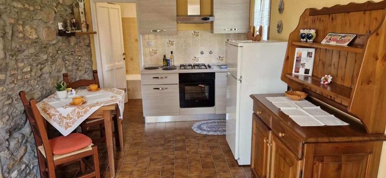Apartmán Cascina Del Galin Lanzo dʼIntelvi Exteriér fotografie